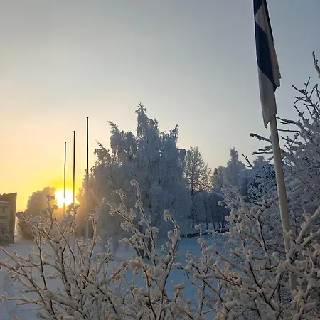 Black Elegant - Feel Lapland With Design & Style Daire Rovaniemi