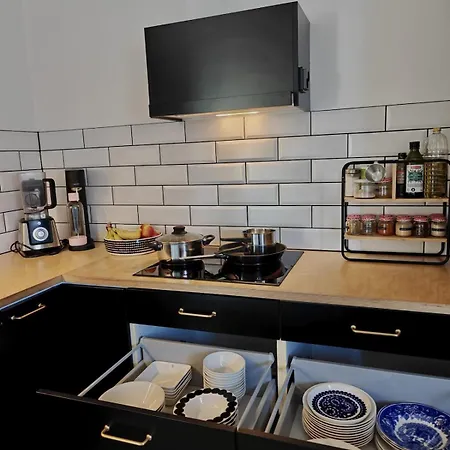 Black Elegant - Feel Lapland With Design & Style Апартаменты Рованиеми