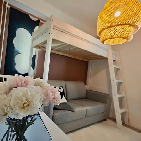 Black Elegant - Feel Lapland With Design & Style Рованиеми