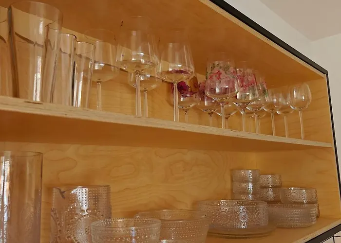 Black Elegant - Feel Lapland With Design & Style Daire